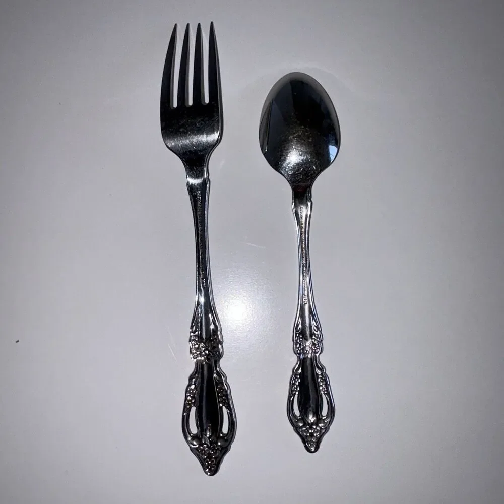 Fork & Spoon Set Oneida Raphael Distinction Deluxe Pattern Stainless Flatware
